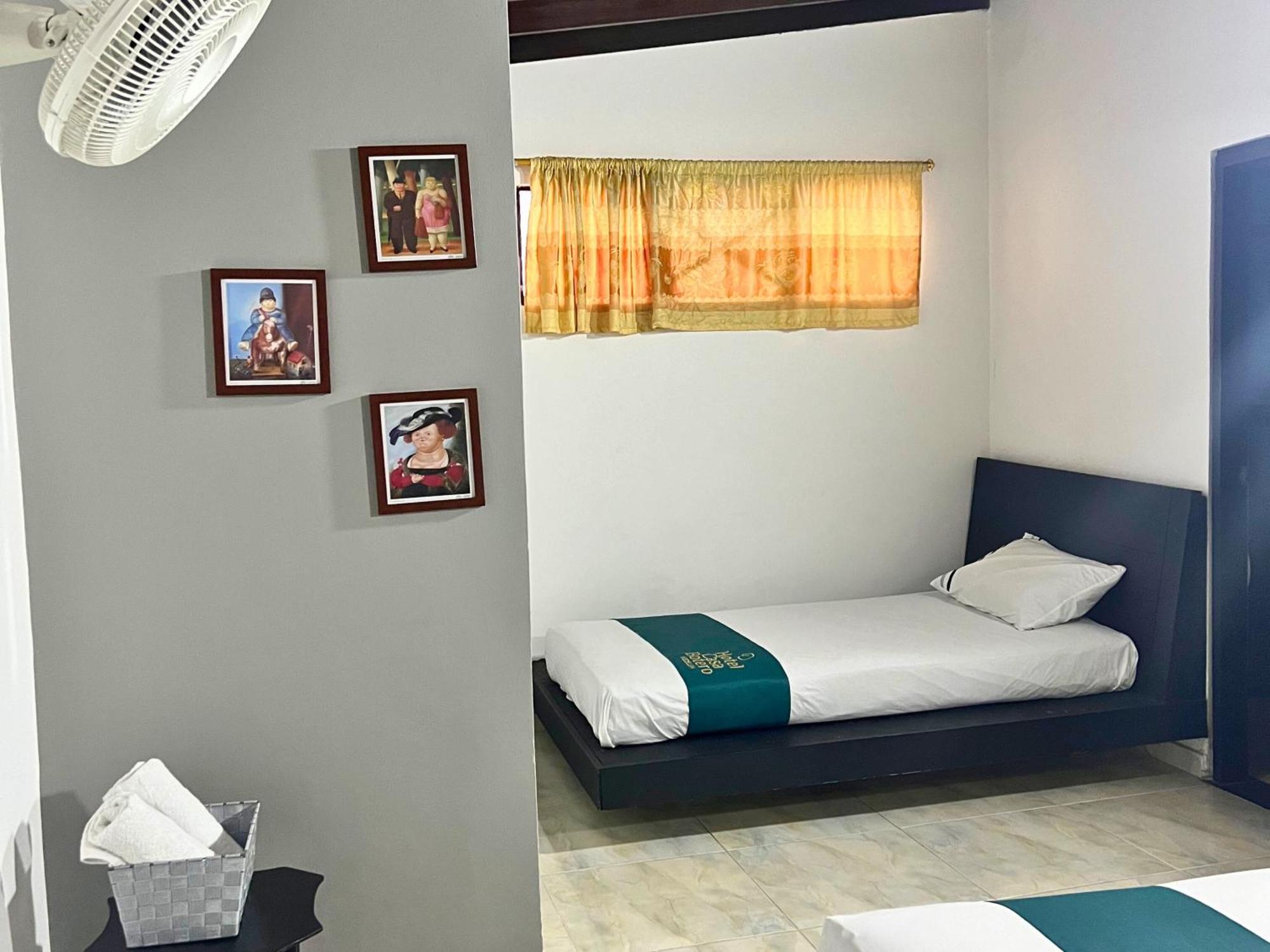 Hotel Casa Botero Медельїн Екстер'єр фото